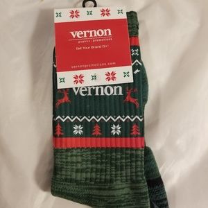 Socks Winter Holiday Christmas Footwear Fun Green